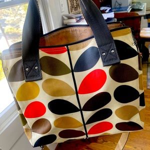 Orla Kiely Watson Multi Stem Messenger Bag